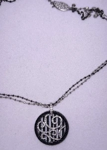 Diamond pendant necklace with unique chain and clasp by designer Alor - Picture 1 of 9