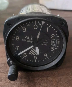 IFR Encoding Altimeter E41-20 1975 1,000-20,000 Feet. UNTESTED. - Picture 1 of 10