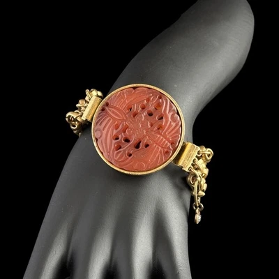 Broche Pulsera Convertible CABi Multistrand Tono Latón Imitación Rojo Tallado Jade 7.5 Foto 1 de 4