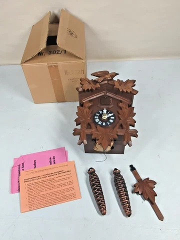 NEW Vintage Cuckoo Clock Hubert Herr Germany One Day Mechanical Cover