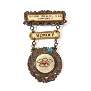 Order of the Odd Fellows Badge Medal Searsboro Iowa Member Pin IOOF Seeing Eye - Picture 1 of 5