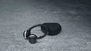 Genuine Porsche Porsche Bluetooth Headphones 970-558-318-00 - Picture 1 of 2