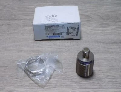Telemechanique XS530B1PAM12 Proximity Switch Sensor Assy - Image 1 of 4