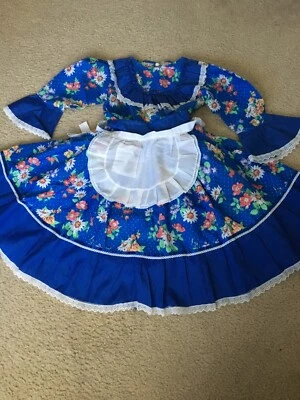 Chilean Typical Huasita Dress Girls dress Size 7 Dress with blue printed flowers - Image 1 of 4