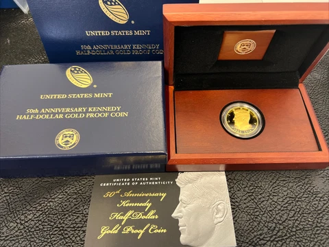 2014 50th Anniversary Kennedy Half-Dollar Gold Proof Coin w/ Box & COA - (GC 11) Cover