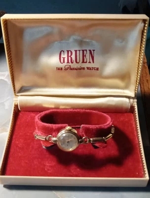 Vintage Gruen Veri Thin Women's Mechanical 10K GF bezel watch & case - Image 1 of 4
