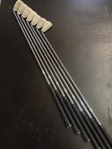 Ping G10 Iron Set - Picture 1 of 4