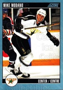 1992-93 Score Canadian #139 Mike Modano - Picture 1 of 1