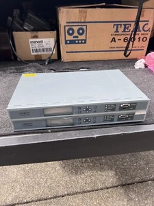 Lot 2 Meinberg Lantime M600 High End GPS Time Server - Power On - Picture 1 of 5