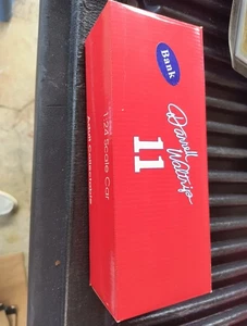 Darrell Waltrip #11 Budweiser 1:24 Action Chevrolet Monte Carlo Aerocoupe bank - Picture 1 of 1