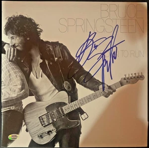 BRUCE SPRINGSTEEN SIGNED AUTOGRAPH BORN TO RUN ALBUM CLARENCE THE BOSS PSA E - Picture 1 of 3