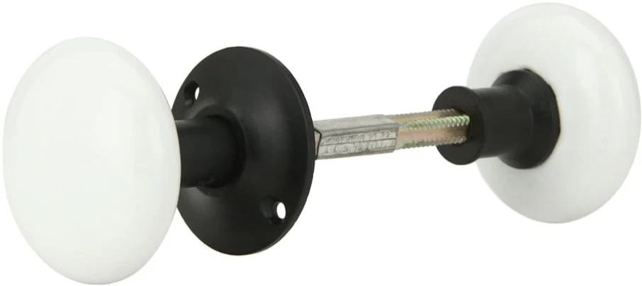 一对白色陶瓷门把手用于环形锁 - 铁柄 - 黑色粉末涂层 — 第 1/1 张图片