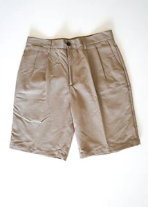 Pantalones cortos de caqui frontal plisado Dockers para hombre talla 30 - Imagen 1 de 2