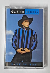 Garth Brooks "Ropin' The Wind" Cassette Tape - Picture 1 of 4
