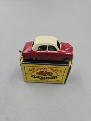 Винтажный спичечный коробок Lesney No22-A Vauxhill Cresta с металлическими колесами в оригинале - Изображение 1 из 4