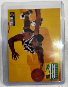 David Robinson 1995-96 CC Top 40 Defenders Basketball card #408 Spurs - Picture 1 of 2