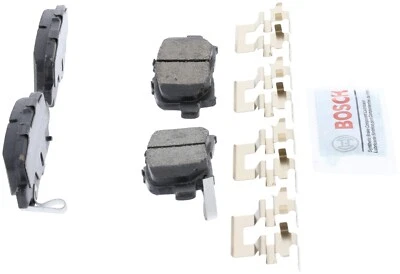 Pastillas de freno traseras de cerámica Bosch QuietCast para Honda Odyssey 2003 2002-2004 Foto 1 de 4
