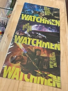 3 JAPANESE WATCHMEN MOVIE PROMO MINI POSTER FLATS VINYL TWO-SIDED, 6 IMAGES - Picture 1 of 10