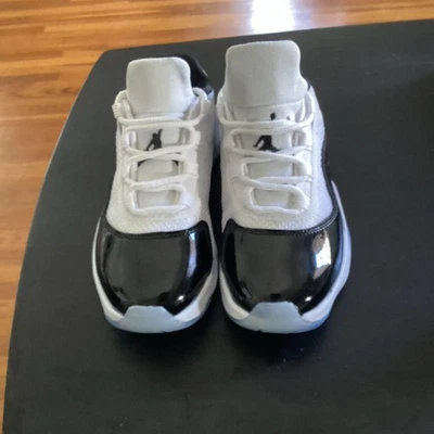 Nike Air Jordan 11 Cmft low Concord DV2208-100  Size 5.5  - Image 1 of 4