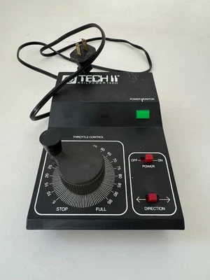 MRC Tech II Model 1400 HO, N, TT & Z Model Train Controller Power supply 14 dc - Image 1 of 4