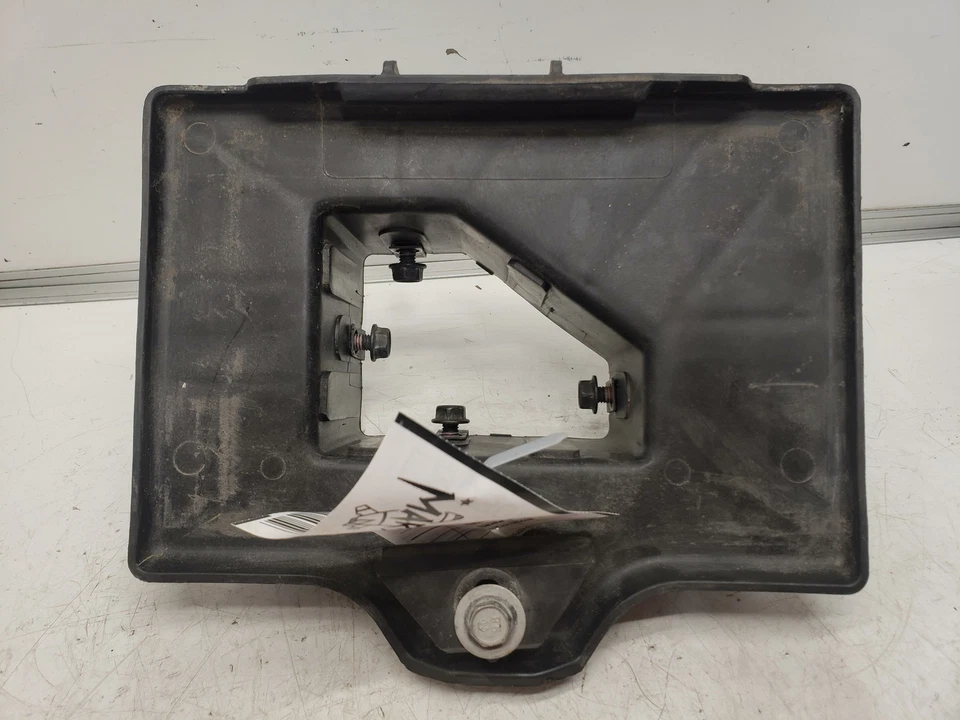 Bandeja Batería CHEVY CORVETTE 97 98 99 00 01 02 03 04 05 08 09 10 11 12 13 Foto 1 de 4