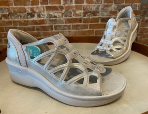 wide width silver sandals