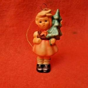 Vintage Goebel Hummel Figur Weihnachtsschmuck Mädchen mit Tannenbaum #239 1997 - Bild 1 von 4