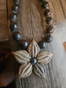 Artisan Made Floral Natural Material And SEEDs Semilla - Picture 1 of 6