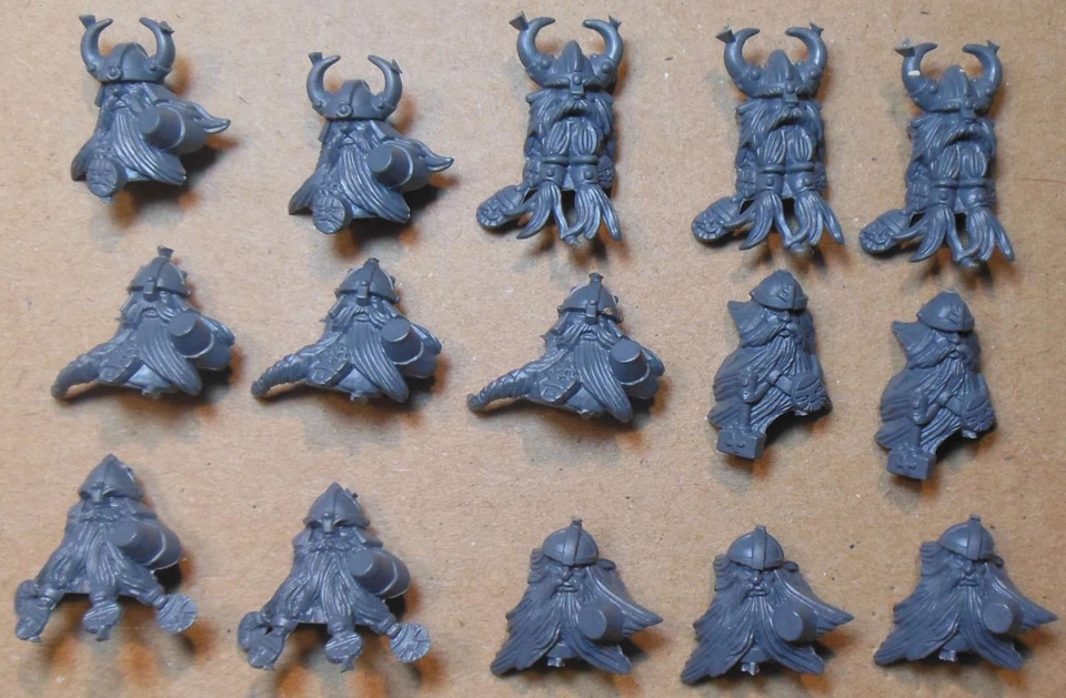 Warhammer Old World - Litigi Tuoni Nani - 15 x Teste (b) Bit Bitz - Immagine 1 di 1