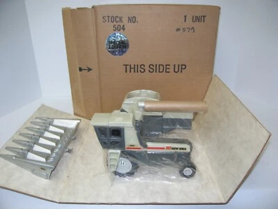 1/32 AVCO NEW IDEA UNI SYSTEM SPECIAL EDITION NIB 1985 vintage/factory sealed - Image 1 of 3