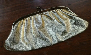 VINTAGE GOLD LAME EVENING BAG 1950s ~ Lined clutch, embossed, snap-clasp, hinged - Picture 1 of 3