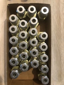 Swage lock a – 400– 7–4 .5inch NTP quarter inch tube - Picture 1 of 3