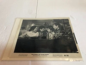 Imagen fotográfica de The World of Suzie Wong 8x10 #118 - Imagen 1 de 1