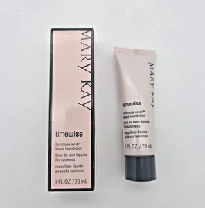 Mary Kay TimeWise Luminous-Wear Liquid Foundation Ivory 2 038697 NIB New - Picture 1 of 4