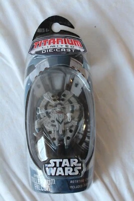 Episodio 3 III HALCÓN MILENARIO Titanio Die-Cast Star Wars 2006 Micro Máquinas Foto 1 de 3