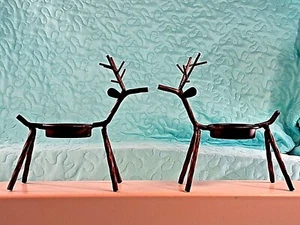 Set of 2 Metal Art Christmas Reindeer Tealight Cadle Holders Figurines 5" x 5" - Picture 1 of 12