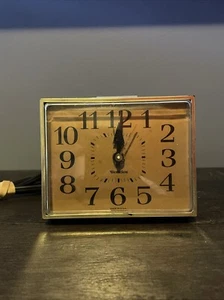 Vintage Westclox Dunmar Drowse Dialite Model 22194 Wood Grain Alarm Clock Works! - Picture 1 of 7