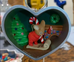Hallmark Ornament 2013 2. Ausstecher Weihnachtsserie Maus Buchstabe an Weihnachtsmann - Bild 1 von 1