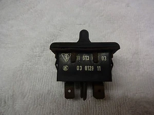 Interruptor de ventana Porsche 911 - Interruptor de ventana estilo pala 911.613.621.03 - Imagen 1 de 7