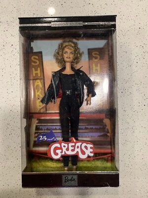 Muñeca Barbie como Sandy in Grease 25 Aniversario Edición Coleccionista Mattel B2510 Foto 1 de 2