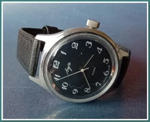 LUCH MONTRE MÉCANIQUE ANCIENNE CALIBRE 2209 MADE IN URSS 1980 #19425 - Foto 1 di 10