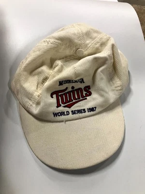Vintage Men's Hat White Minnesota Twins World Series 1987 Adjustable Snapback - Image 1 of 2