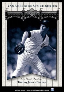Upper Deck Yankees Signature Series 2003 #83 Tommy John quasi nuovo - Foto 1 di 2