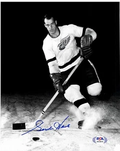 GORDIE HOWE SIGNED 8X10 PSA DNA AK34676 (D) DETROIT REDWINGS HOF - Picture 1 of 1