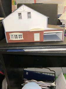 Haus im Maßstab O - Bild 1 von 5