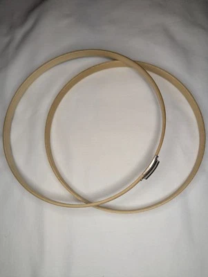 Vtg GIBBS Spring Tension HOLDTITE Wood Embroidery Hoop 7” USA - Image 1 of 4