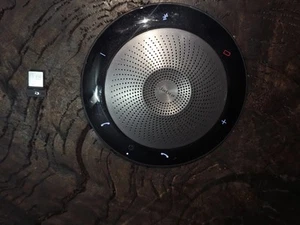 Jabra Speak 710 PHS040W Wireless / Bluetooth USB Pro Portable Speakerphone - Afbeelding 1 van 11