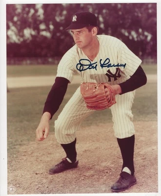 Foto oficial autografiada por Don Larsen 8x10 del club MLB - Yankees Foto 1 de 2