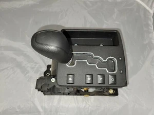 2005-2007 Jeep Grand Cherokee Gear Shifter 3.7 L OEM (Rusted metal) - Picture 1 of 6