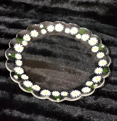 Daisies on Clear Glass Round Serving Tray Hand Paint 13" Daisy Scallop Platter - Image 1 of 4